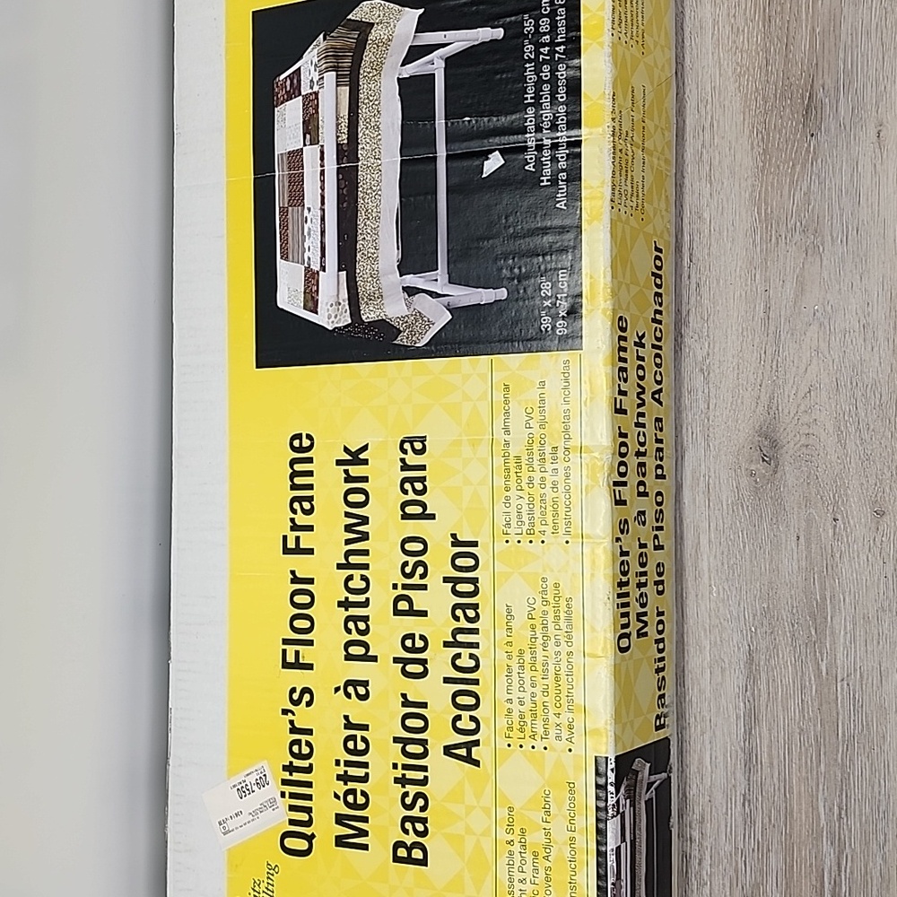 NIB Dritz 3129 Quilter's Floor Frame, 39x28  Adjustable, White PVC